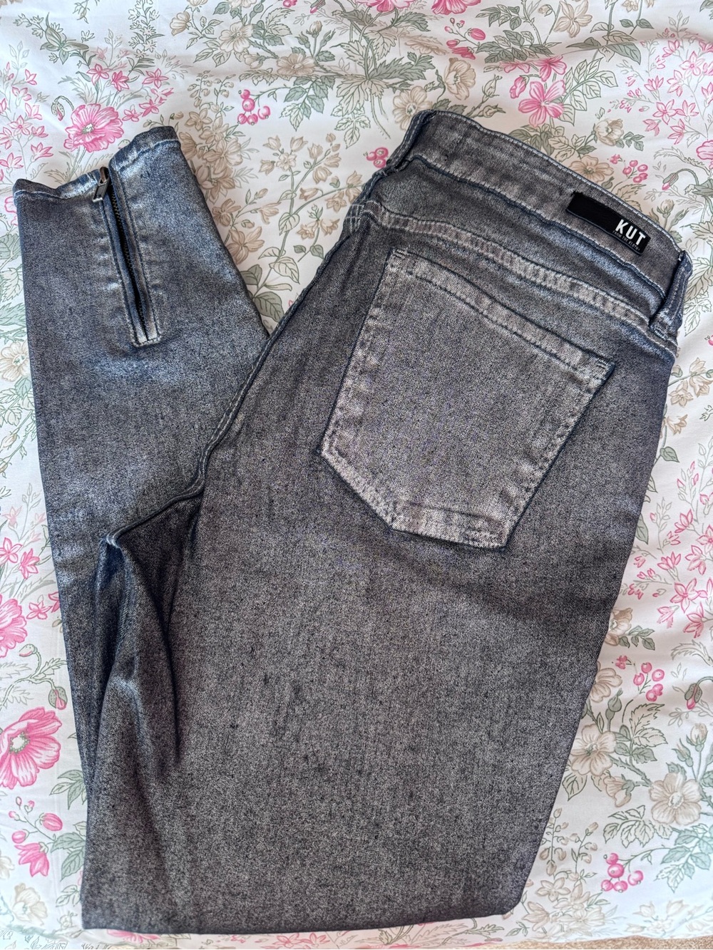 Kut from the Kloth Skinny Metallic Jeans